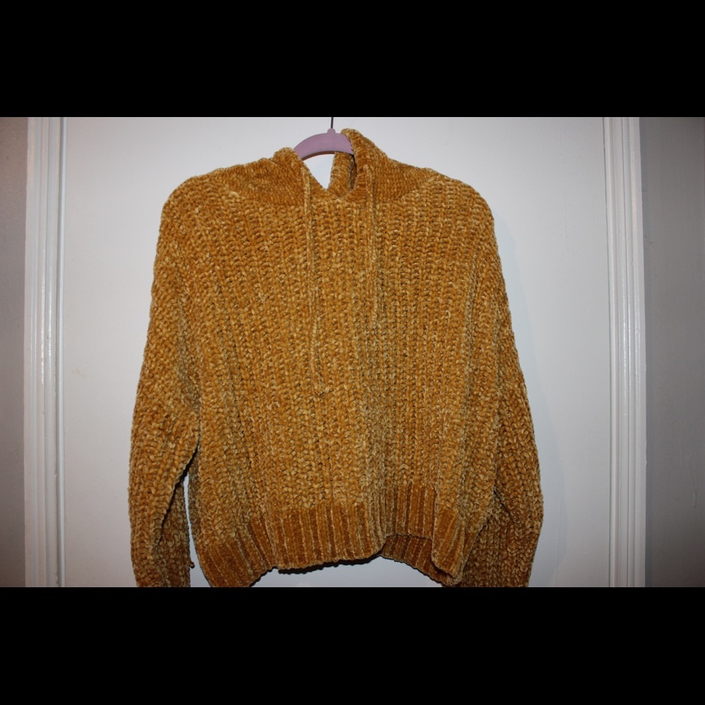 Soft wool top